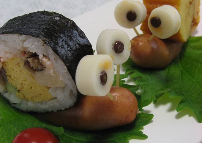Recipe of Favorite A Gathering of Snails Using Futomaki Sushi Rolls!