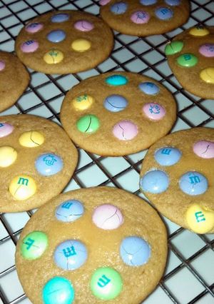 A picture of M&M cookies.