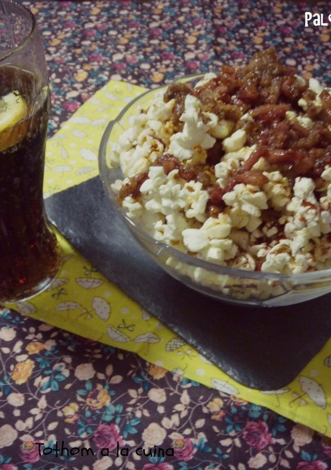 Una foto de Palomitas con bacon y caramelo