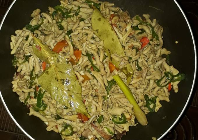 Bagaimana Menyiapkan Tumis Usus Ayam Cabai Hijau Anti Gagal