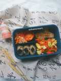 Bento Diet Chicken Katsu Oat, Tumis Sayur & Onigiri