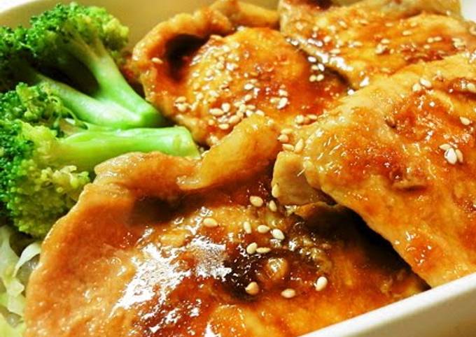 https://img-global.cpcdn.com/recipes/5282166561832960/680x482cq70/a-classic-shogayaki-pork-ginger-bento-recipe-main-photo.jpg