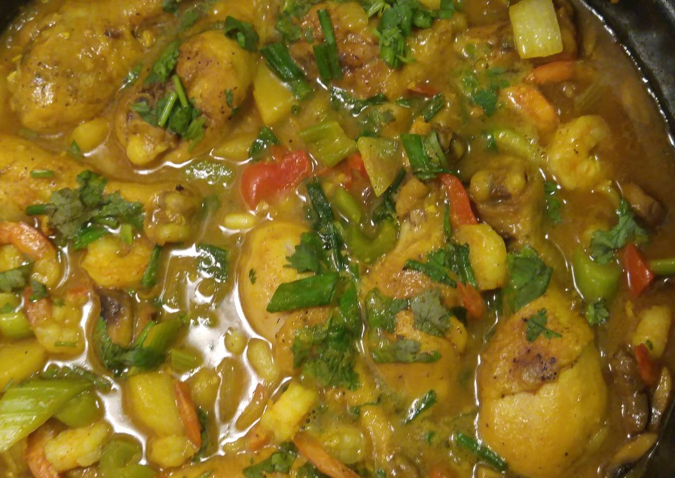 Chicken Curry with Shrimps