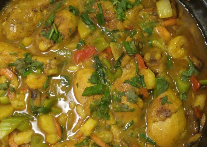 Recipe of Ultimate Chicken Curry with Shrimps