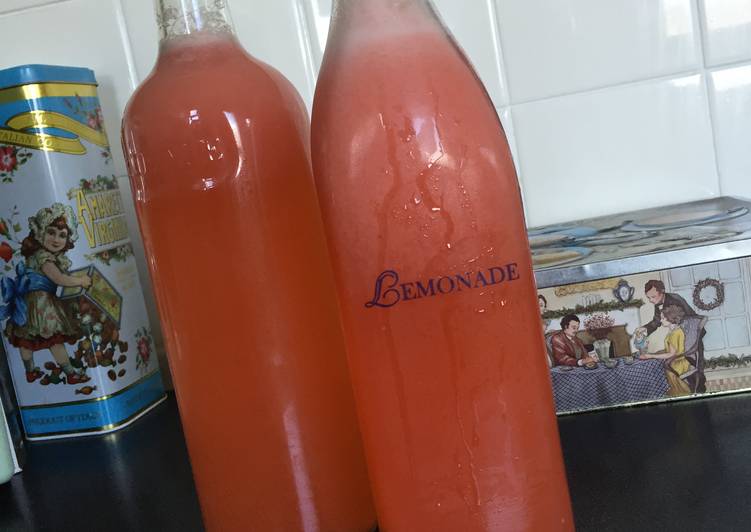 Simple Way to Prepare Favorite Strawberry Lemonade