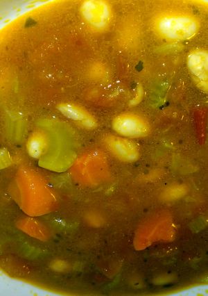 A picture of Bean soup.