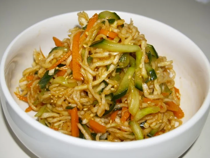 Easy Steps to Make Recipe Spicy Korean Style Dried Shredded Daikon Salad that is So Delicious, Delicious}