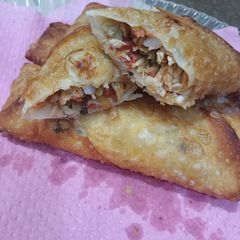 A picture of Chicken spring rolls.