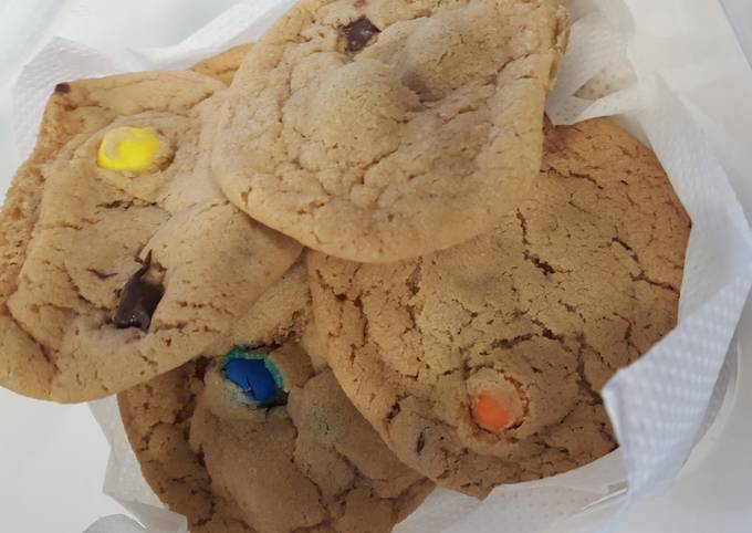 Peanut M&M Cookies