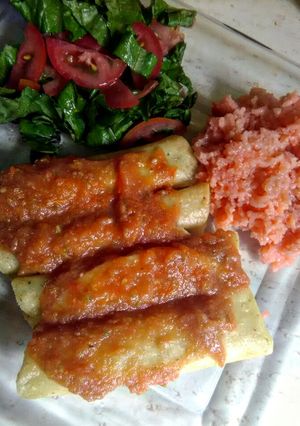 Una foto de Entomatadas