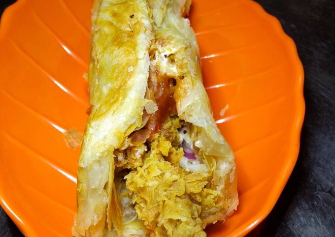 Steps to Prepare Super Quick Homemade Zinger paratha Roll