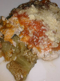 Una foto de KETO: Berenjenas parmesanas de pollo