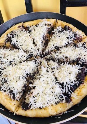 Foto resep Pizza teflon coklat keju oreo