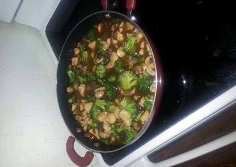 chicken broccoli stir fry