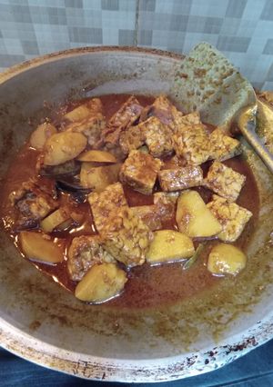 Foto resep Rendang tempe kentang murmer☺️