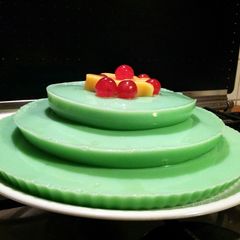 A picture of AMIEs GULAMAN JELLY.
