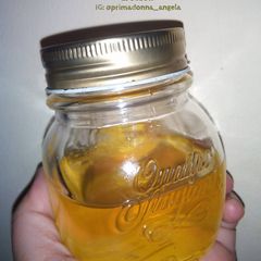 A picture of Chicken Oil.