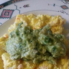 A picture of Dave's Guacamole.