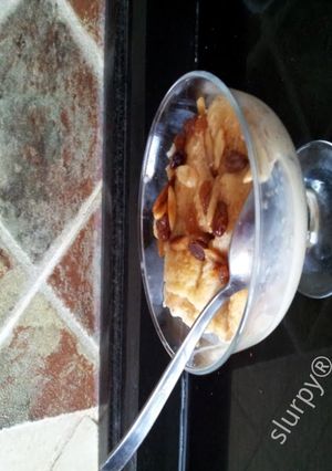 A picture of quick & easy bread dessert.