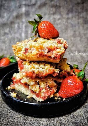 Foto resep Strawberry Crumb Bars
