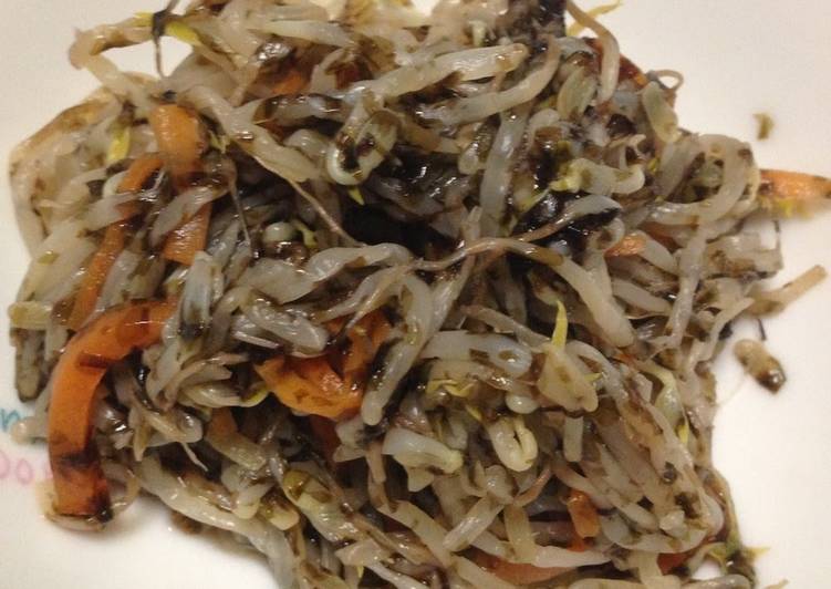 Easy Way to Cook Super Quick Bean Sprout & Nori Stir-fry