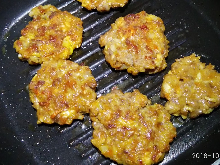 Cara Gampang Membuat Patty (daging burger) yang Enak