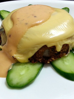 A picture of Cheesy Mini Meatloaf.