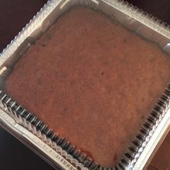 A picture of Plum Cake.