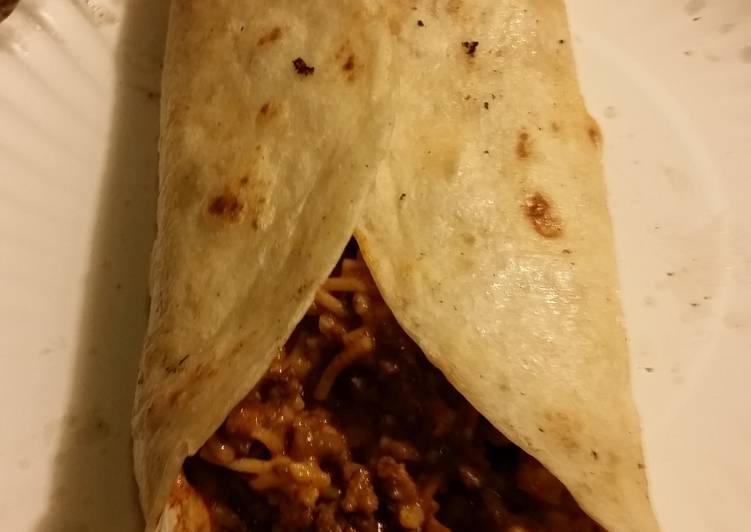 Simple Way to Prepare Any-night-of-the-week Cheesy Rice and beef burrito