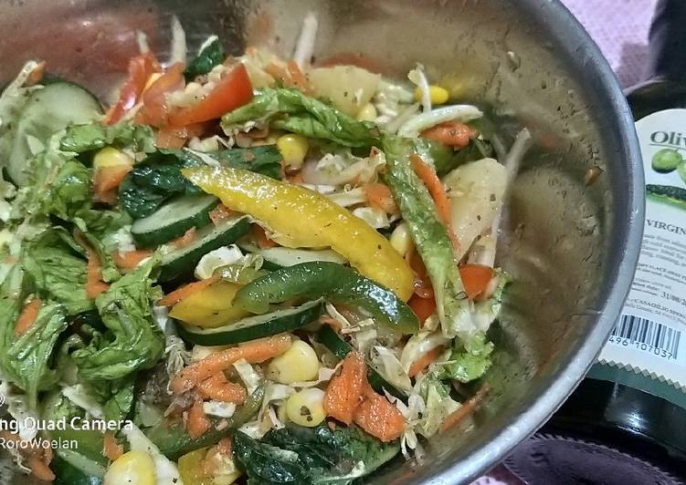 Cara Termudah Menyiapkan Vegetable salad Super Lezat