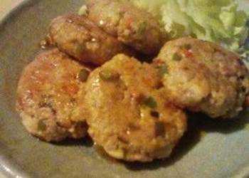 How to Cook Tasty Pork Tsukune Patties with Tofu