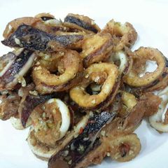 A picture of Kanya 's Salt and Peppers Squids.