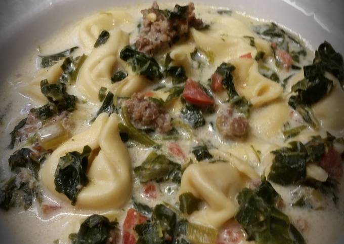 Step-by-Step Guide to Make Speedy Spinich sausage tortellini soup