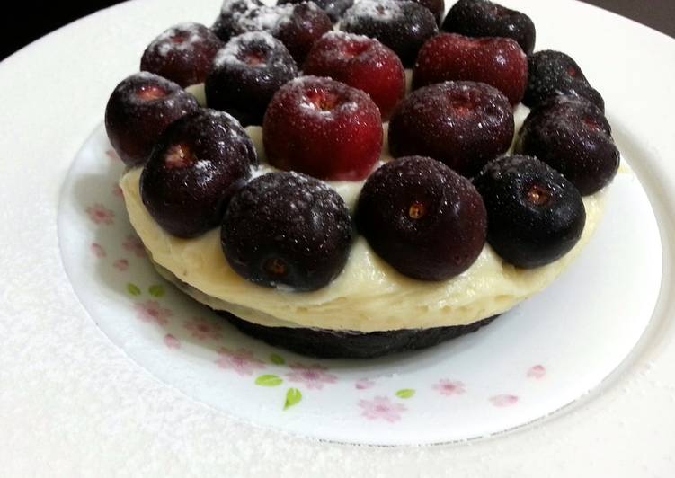 Cherry With Mascapone On Oreo Crust