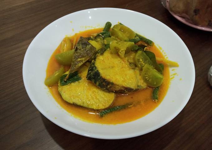 Gulai Ikan Tenggiri