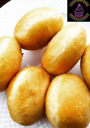 A picture of Perfect lines doughnuts.