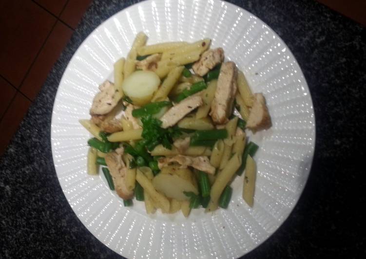 Recipe of Ultimate Chicken &amp; Green Bean Pasta