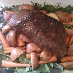 A picture of Garden bed merlot roast.