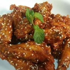 Crispy Chicken Hot Wings🔥😍 A picture of Crispy Chicken Hot Wings🔥😍.