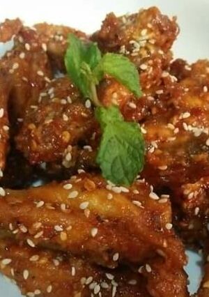 A picture of Crispy Chicken Hot Wings🔥😍.