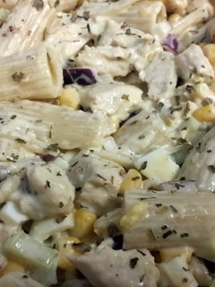 A picture of chicken pasta salad.