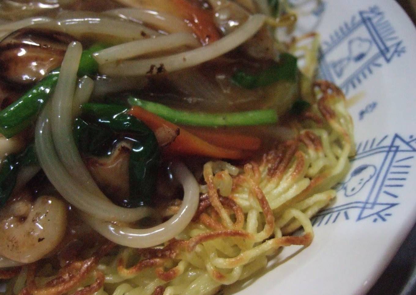 Crispy Fried Yakisoba Noodles with Ankake Sauce
