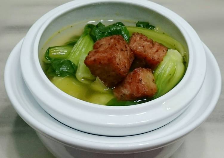 Simple Way to Prepare Speedy Bak Choy Soup Top Spam