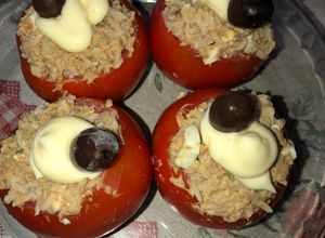 Una foto de Tomates Rellenos de Atún y Palmitos