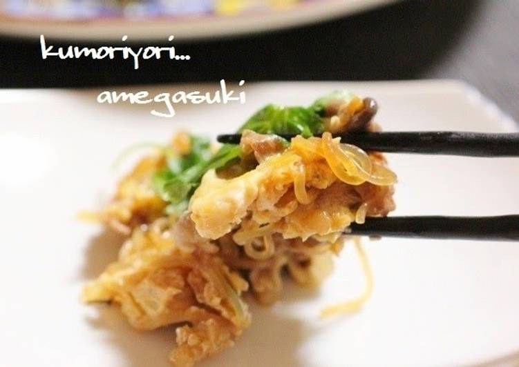 Recipe of Award-winning Sukiyaki-Style Beef and Shimeji Mushrooms with Egg