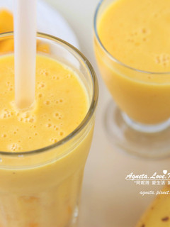 [阿妮塔♥sweet] 芒果香蕉印度優格奶昔(Lassi)。 的食譜成品照片