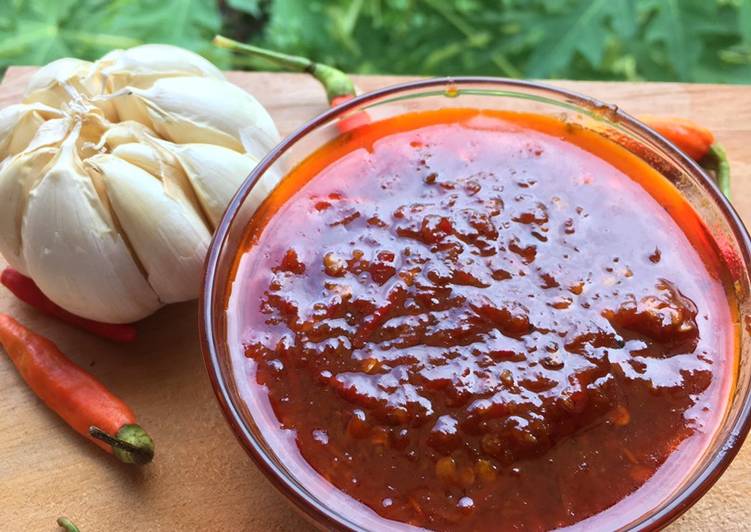 How to Make Tasty Sambal Cengek ala Nenek