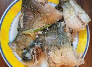 Hình của món Cá chép nấu khế chua.