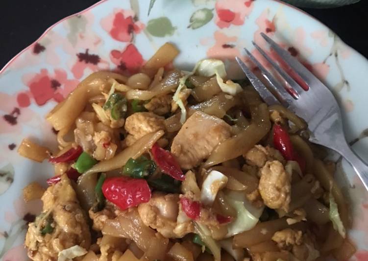 Bagaimana Bikin Kuetiaw Ayam simple enak, Gampang Banget