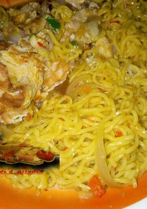 A picture of Noodles and Egg.